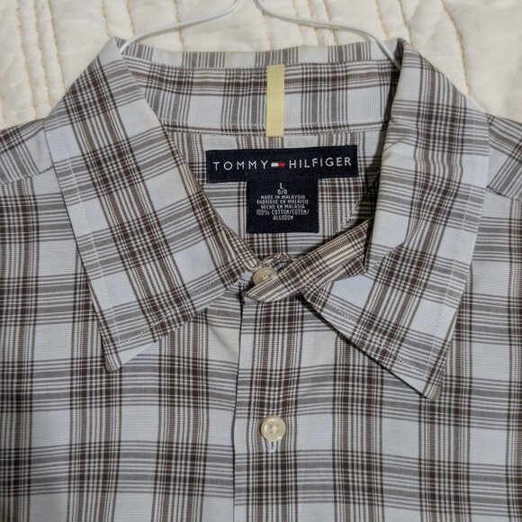 Tommy Hilfiger Men’s Gray & White Plaid Long-Sleeve Button-Down – Size Large - Picture 2 of 3